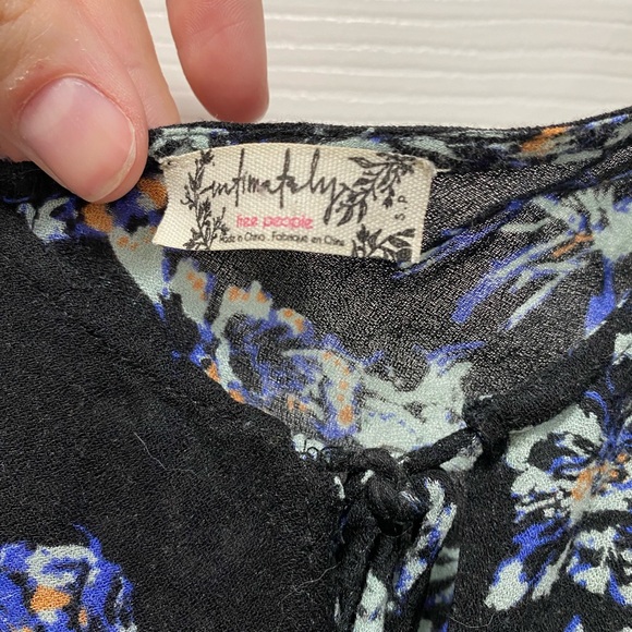 Free People Tank top - Picture 2 of 2